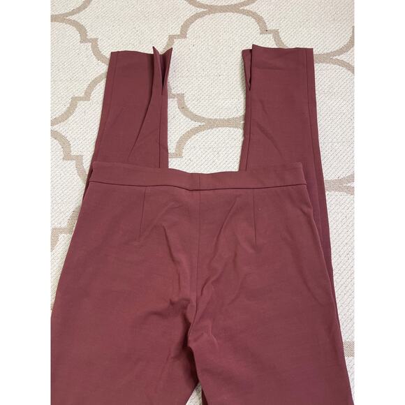 AKRIS slim stretch skinny viscose interior slit hem burgundy pants, size 4 - Picture 3 of 13
